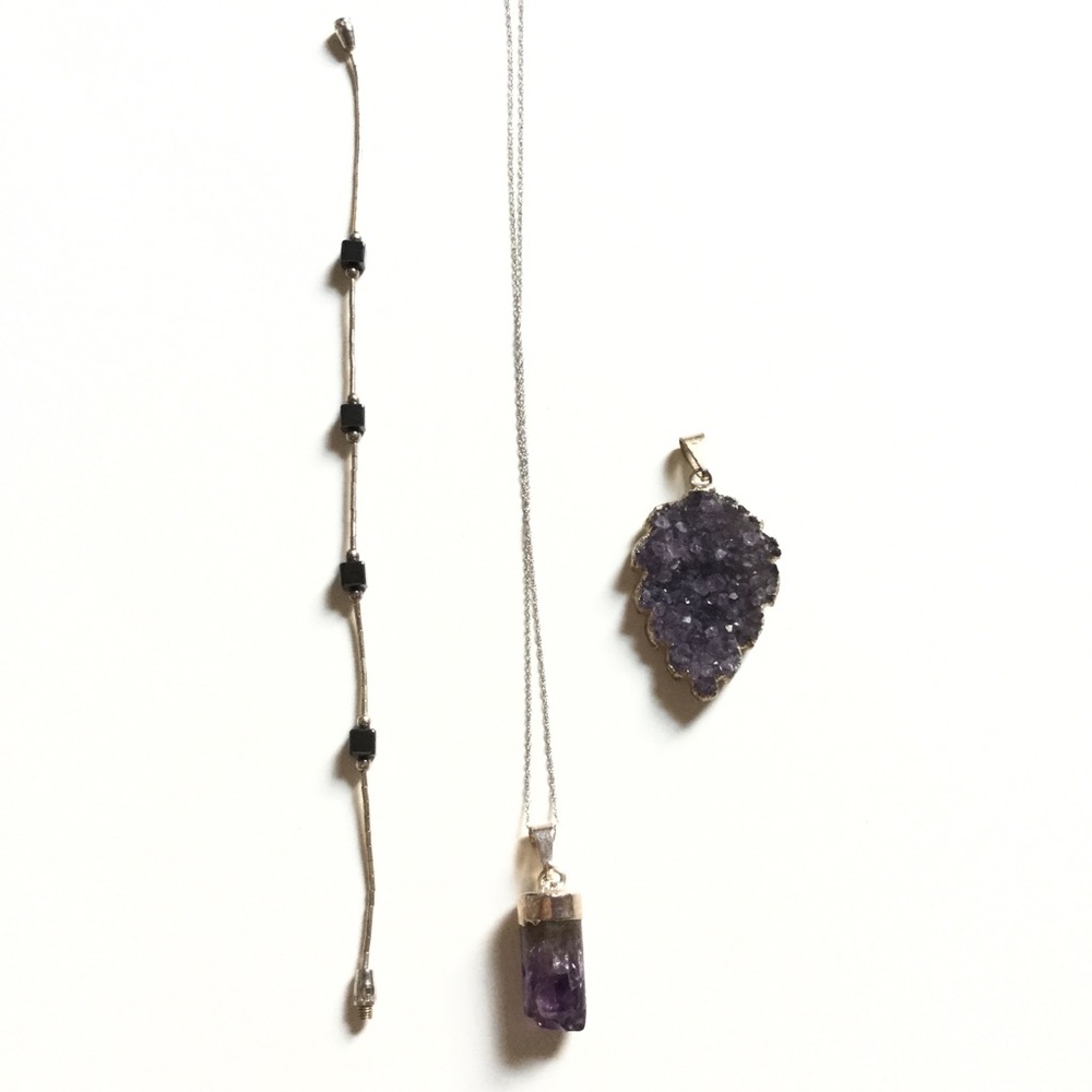 EMYTHYST NECKLACE & BRACELET 🌹